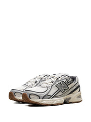 New Balance 740 White Silver