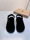 Ugg Goldenstar Black