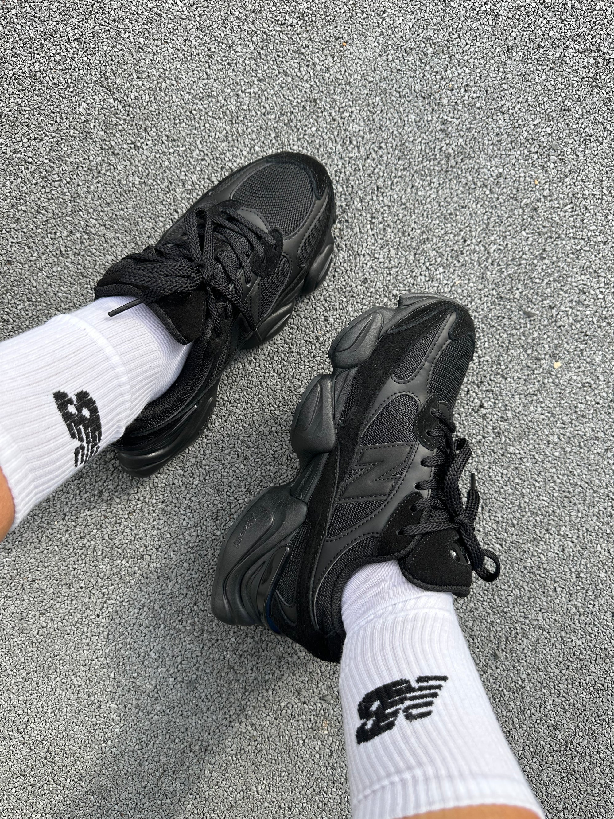 New Balance 9060R full black 2026