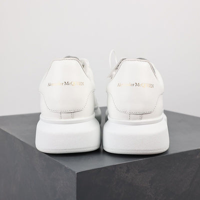 Sneakers - McQueen