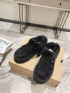 Ugg Black November 23