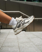 9060 New Balance leopard 2025
