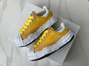 Mmy Blakey Yellow