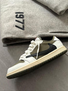 Jordan 1 low Travis Scott Medium Olive