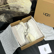 UGG Platform White