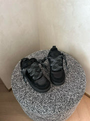 UGG Lowmel Black