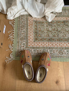 UGG Tasman – chestnut patches
