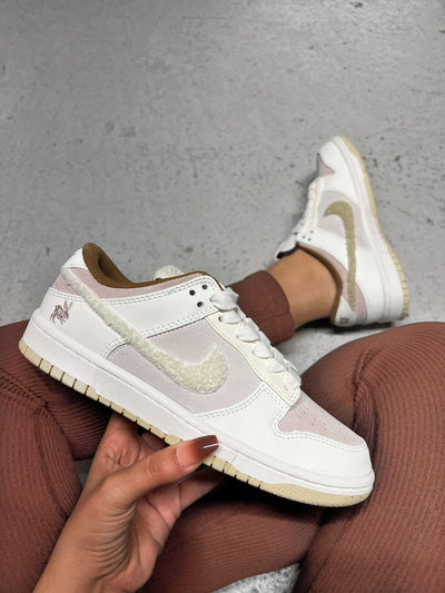 Nike dunk low retro prm