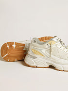 Golden Goose 560